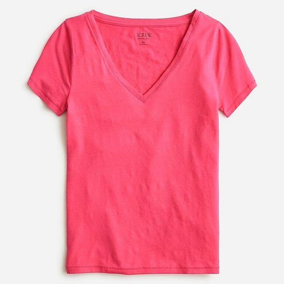 J. Crew Tops - NWT - J Crew. V-neck T-shirt in stretch linen blend